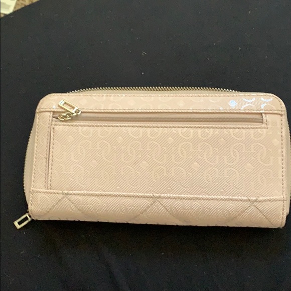 Guess wallet - Picture 3 of 3
